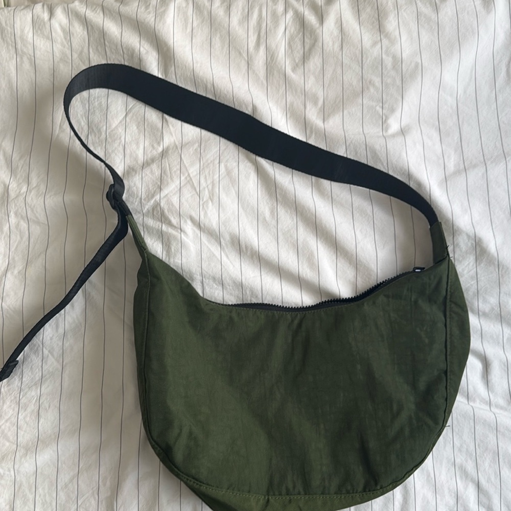 Baggu Crescent Bag (medium size)